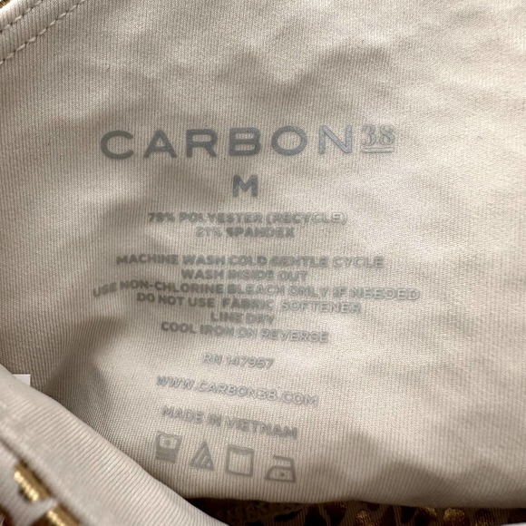 New Carbon38 Mini Leopard Bra Legging Workout Set Beige Gold - Picture 5 of 7